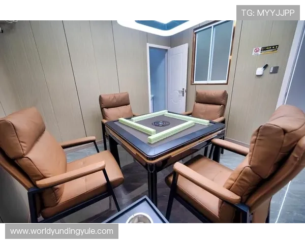 炸金花小游戏在线玩免费无需下载轻松体验真人对战刺激无限乐趣